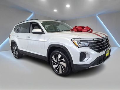 New 2026 Volkswagen Atlas SE