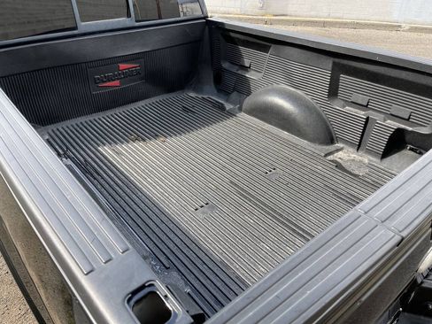 Used 2011 Ford F150 Lariat AWD/4WD image 5