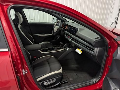 Used 2026 Kia K4 EX w/ GT-Line Sunroof Package FWD image 28