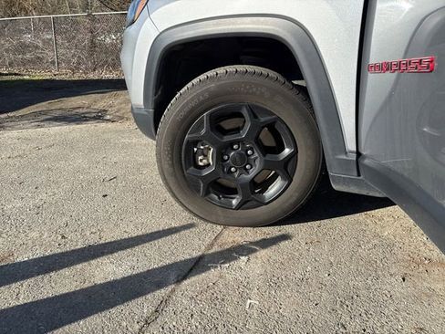 Used 2024 Jeep Compass Trailhawk image 46