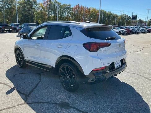 New 2026 Buick Encore GX Sport Touring image 19