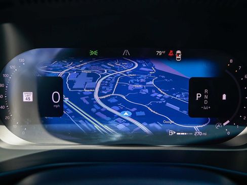 Used 2026 Volvo XC40 B5 Ultra w/ Climate Package image 27