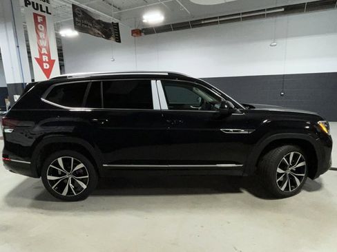 New 2026 Volkswagen Atlas SEL Premium R-Line image 9