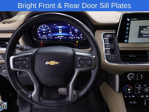 Used 2024 Chevrolet Suburban Premier RWD image 14