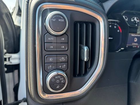 Certified 2021 GMC Sierra 2500 AT4 w/ Snow Plow Prep/Camper Package AWD/4WD image 21