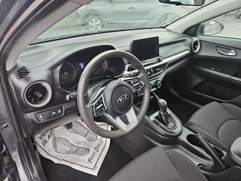 Used 2021 Kia Forte Sedan FWD image 12