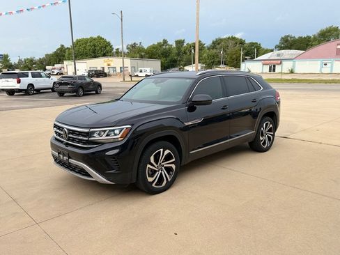 Used 2021 Volkswagen Atlas Cross Sport SEL Premium AWD/4WD image 8