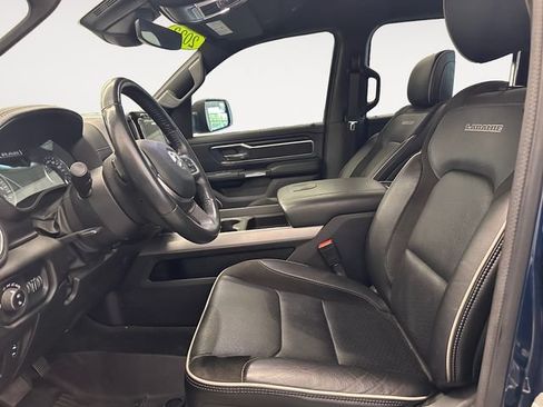 Used 2023 RAM 1500 Laramie AWD/4WD image 9