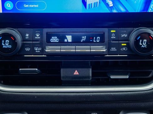 Certified 2025 Toyota Grand Highlander AWD image 27