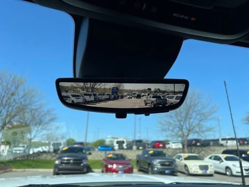 Used 2024 GMC Sierra 2500 AT4 w/ Technology Package image 47