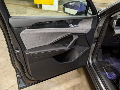 New 2026 Volkswagen Tiguan S image 9