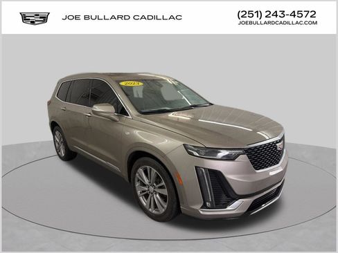 Used 2023 Cadillac XT6 Premium Luxury FWD image 1