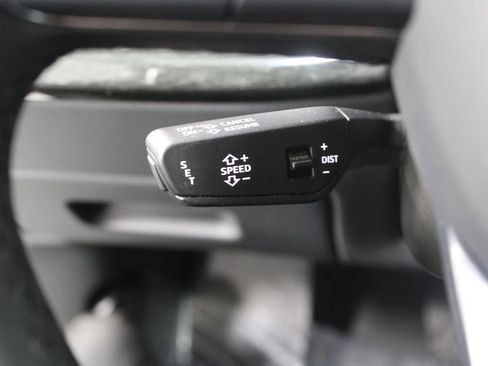 Used 2023 Audi Q7 3.0T Premium Plus image 24