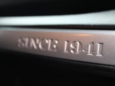 Used 2013 Jeep Wrangler Unlimited Rubicon w/ Dual Top Group image 9