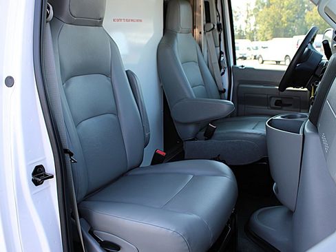 Used 2023 Ford E-350 and Econoline 350 Super Duty w/ Driver's Safety Package image 23