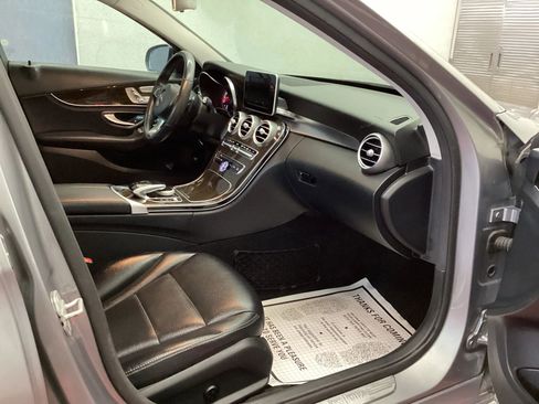 Used 2015 Mercedes-Benz C 300 4MATIC Sedan image 9