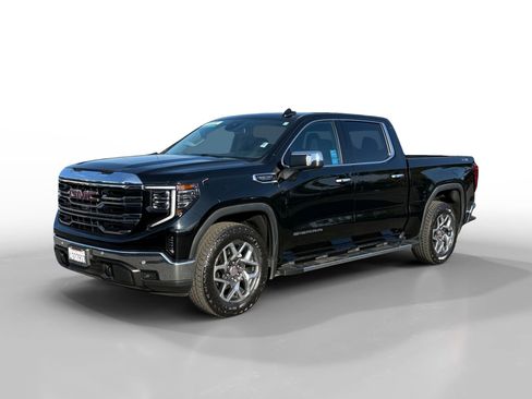Used 2023 GMC Sierra 1500 SLT w/ SLT Premium Plus Package image 1