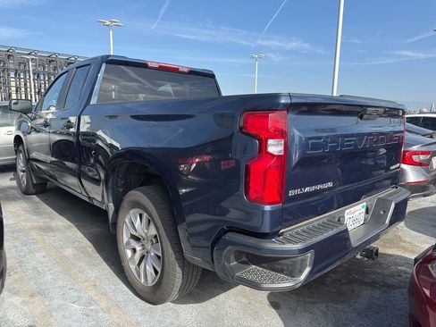 Used 2021 Chevrolet Silverado 1500 Custom image 4