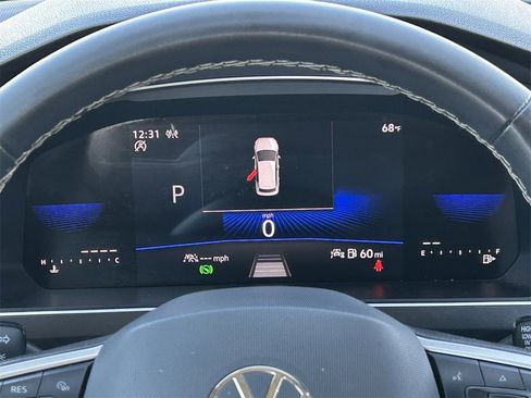 Used 2024 Volkswagen Tiguan S image 27