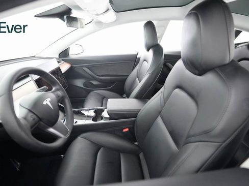 Used 2020 Tesla Model 3 Standard Range image 7