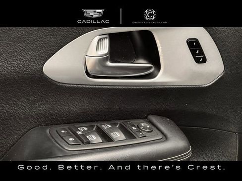 Used 2025 Chrysler Pacifica Limited FWD image 21