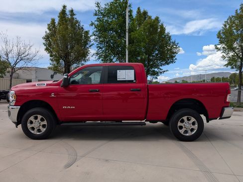Used 2023 RAM 2500 Big Horn AWD/4WD image 3