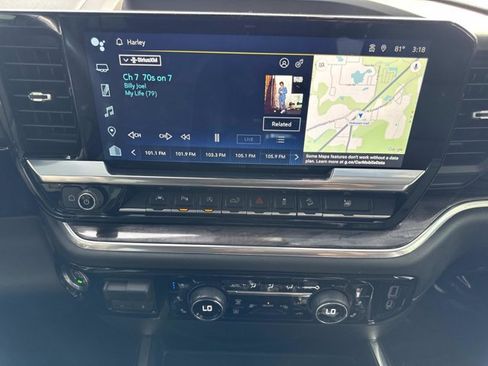 Used 2022 Chevrolet Silverado 1500 LTZ w/ LTZ Premium Package image 32