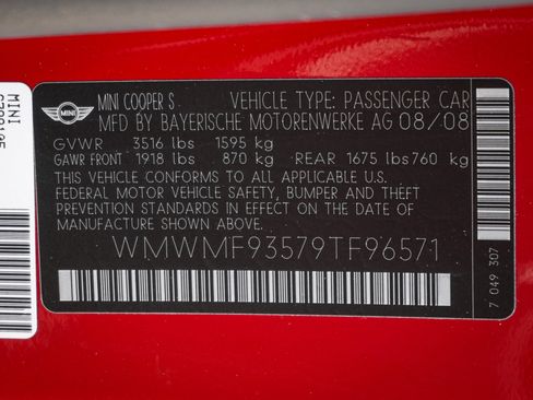 Used 2009 MINI Cooper John Cooper Works FWD image 39