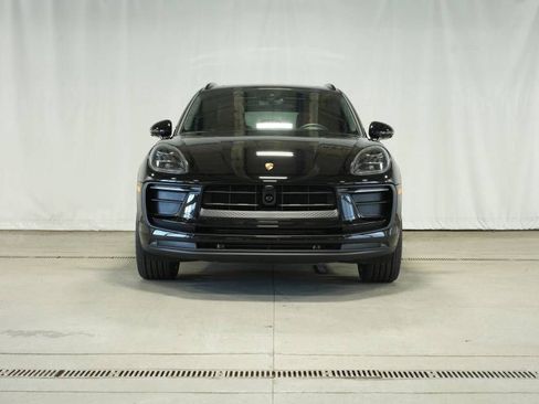 New 2026 Porsche Macan image 10