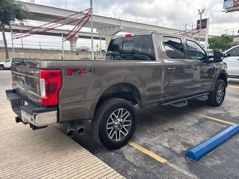 Used 2018 Ford F250 Lariat w/ Lariat Ultimate Package AWD/4WD image 6