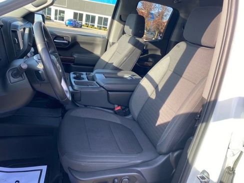 Certified 2022 GMC Sierra 1500 SLE image 14
