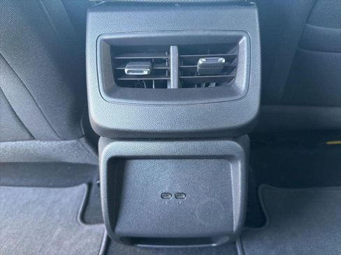 New 2026 Chevrolet Equinox EV LT FWD image 29