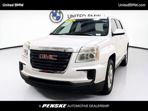 Used 2016 GMC Terrain SLE FWD image 1