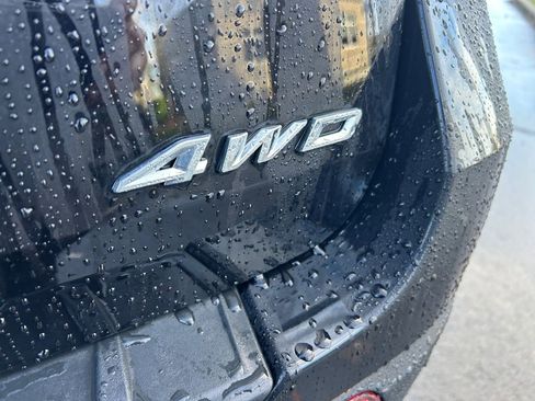 Used 2023 Ford Explorer XLT w/ Equipment Group 202A image 32