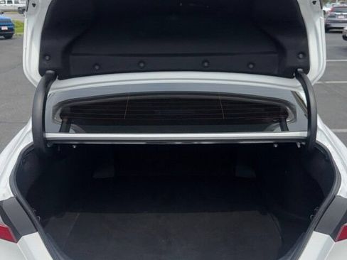 Used 2020 Toyota Camry SE FWD image 13