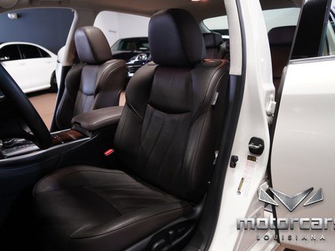 Used 2015 INFINITI Q70 L 3.7 w/ Deluxe Touring Package image 29