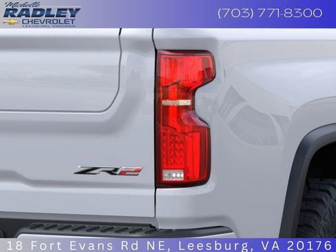 New 2026 Chevrolet Silverado 2500 ZR2 image 13