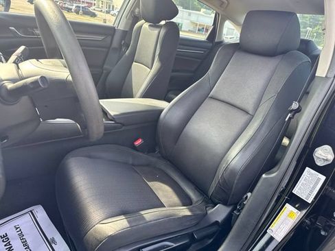 Used 2019 Honda Accord LX image 15