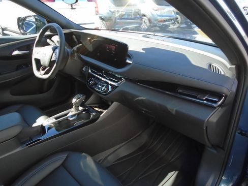 New 2026 Buick Envista Sport Touring w/ Convenience I Package image 16