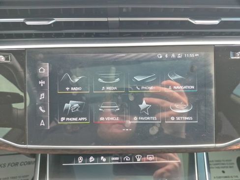 Used 2023 Audi Q8 Prestige w/ Prestige Package AWD/4WD image 37