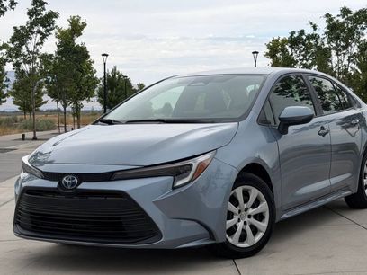 Used 2023 Toyota Corolla LE w/ Carpet Mat Package (TMS)