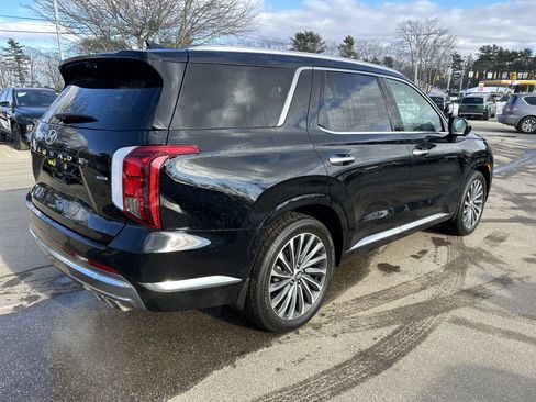 Used 2024 Hyundai Palisade Calligraphy AWD/4WD image 5