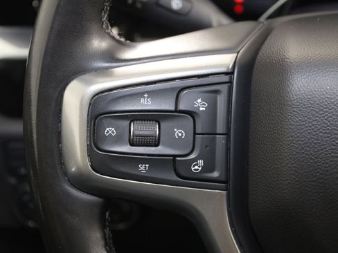 Used 2024 Chevrolet Silverado 1500 LT AWD/4WD image 32