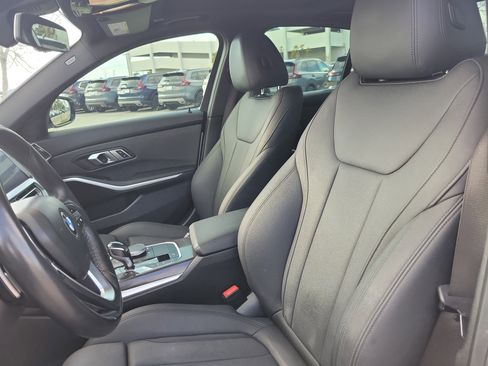 Used 2020 BMW 330i Sedan w/ Convenience Package image 22