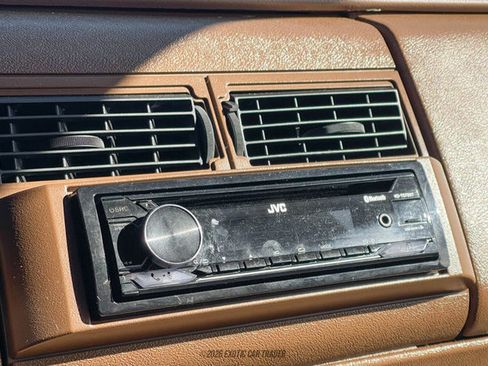 Used 1994 Chevrolet Silverado 1500 2WD Regular Cab image 36