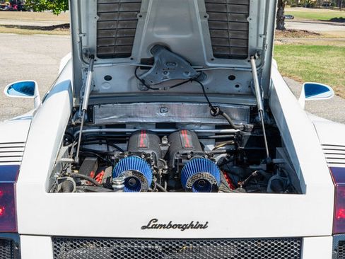 Used 2004 Lamborghini Gallardo AWD/4WD image 21