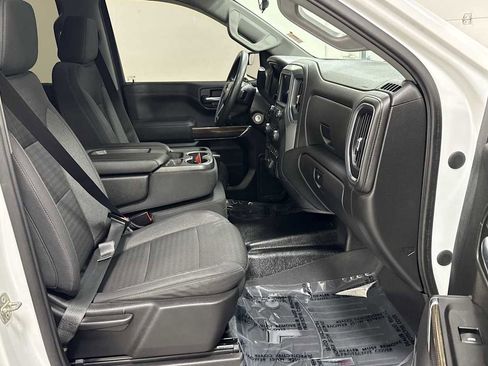 Used 2020 Chevrolet Silverado 1500 LT w/ Remote Start Package image 29