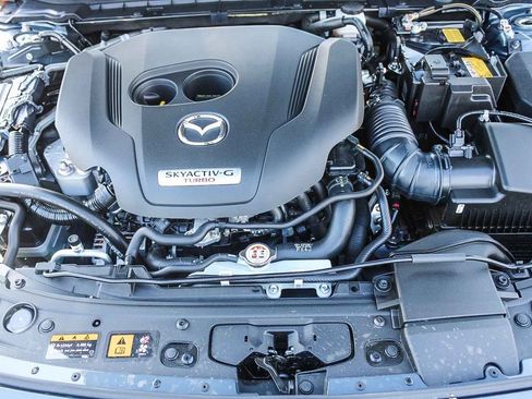 New 2026 MAZDA MAZDA3 Hatchback w/Premium Plus Pkg image 12