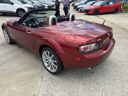 Used 2008 MAZDA MX-5 Miata Grand Touring w/ Premium Pkg RWD image 15