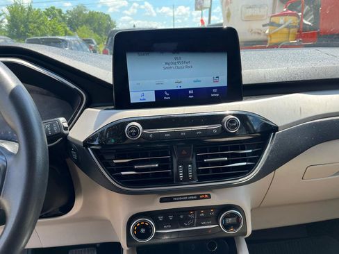 Used 2020 Ford Escape SE AWD/4WD image 15
